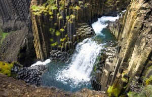 Litlanesfoss - Similar to waterfalls on Trarsa